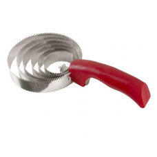 64241- 6 Roll metal curry.